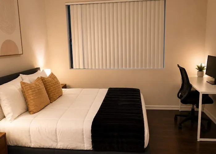 Sonoran Retreat 2br Desert Escape With Pool Ev Charging & Private Patio Scottsdale