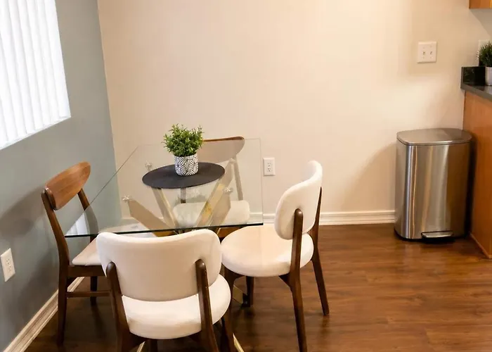Sonoran Retreat 2br Desert Escape With Pool Ev Charging & Private Patio Apartment Scottsdale