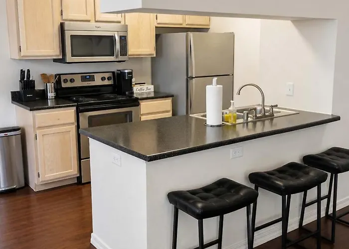 Sonoran Retreat 2br Desert Escape With Pool Ev Charging & Private Patio Scottsdale